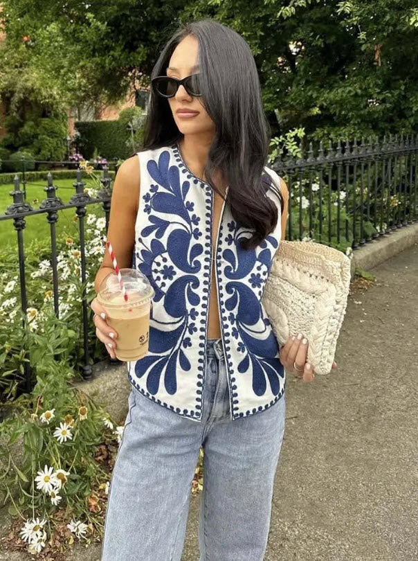 Retro Floral Embroidered Vest