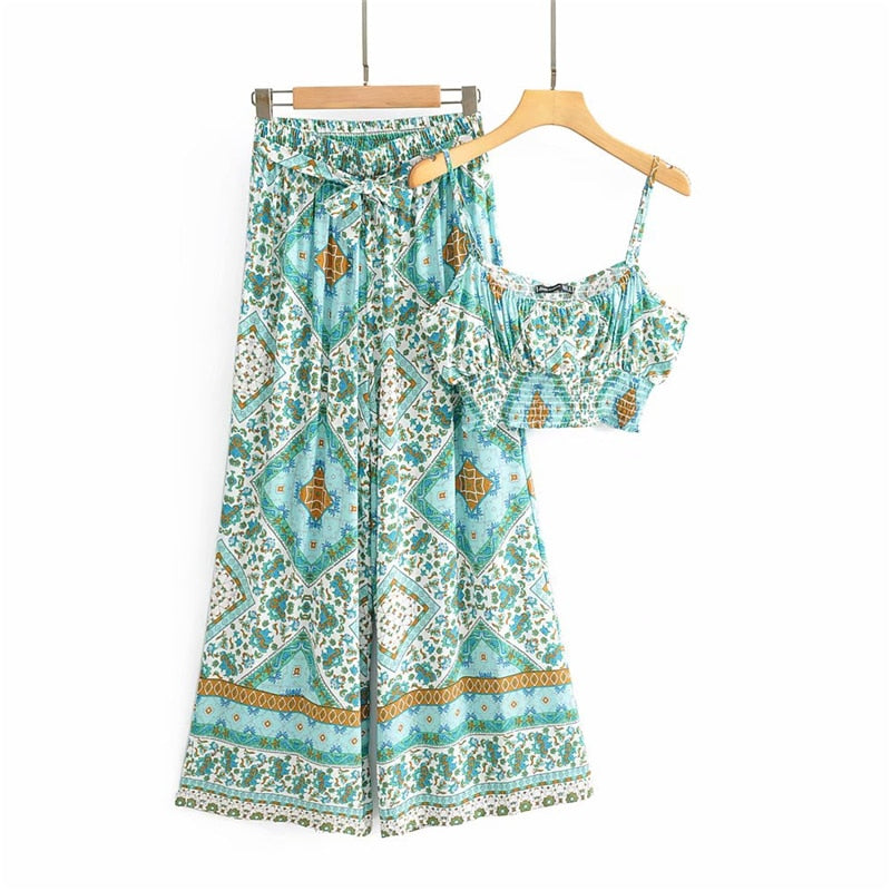 Bohemian Floral Print Crop Top with Wide Leg Pants