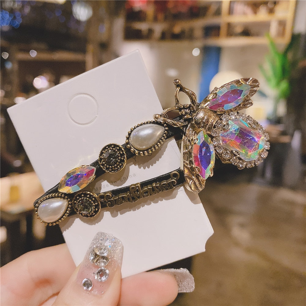 Sunflower & Scarlett: Beautiful Bee Hair Clips