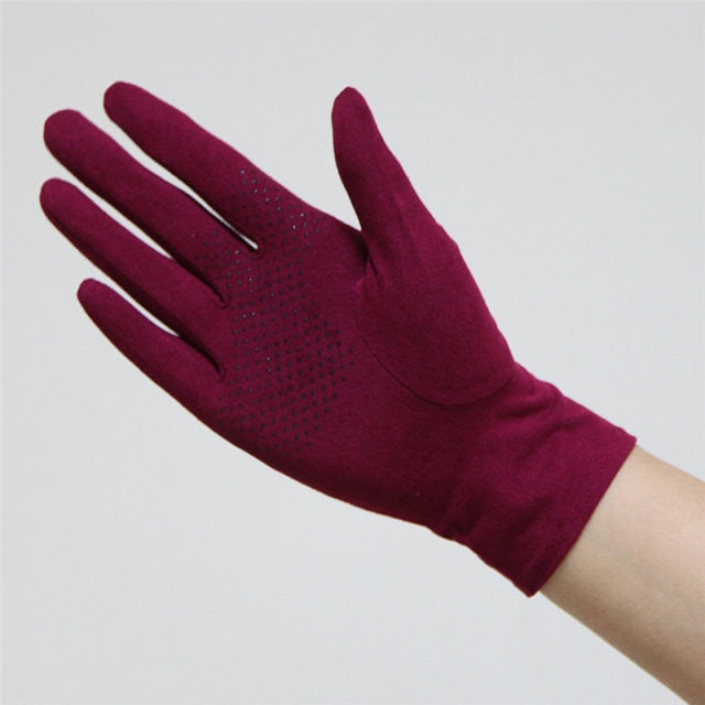 Thin Full-finger Wrist-length Anti-Slip Driving Gloves (4 Colors)