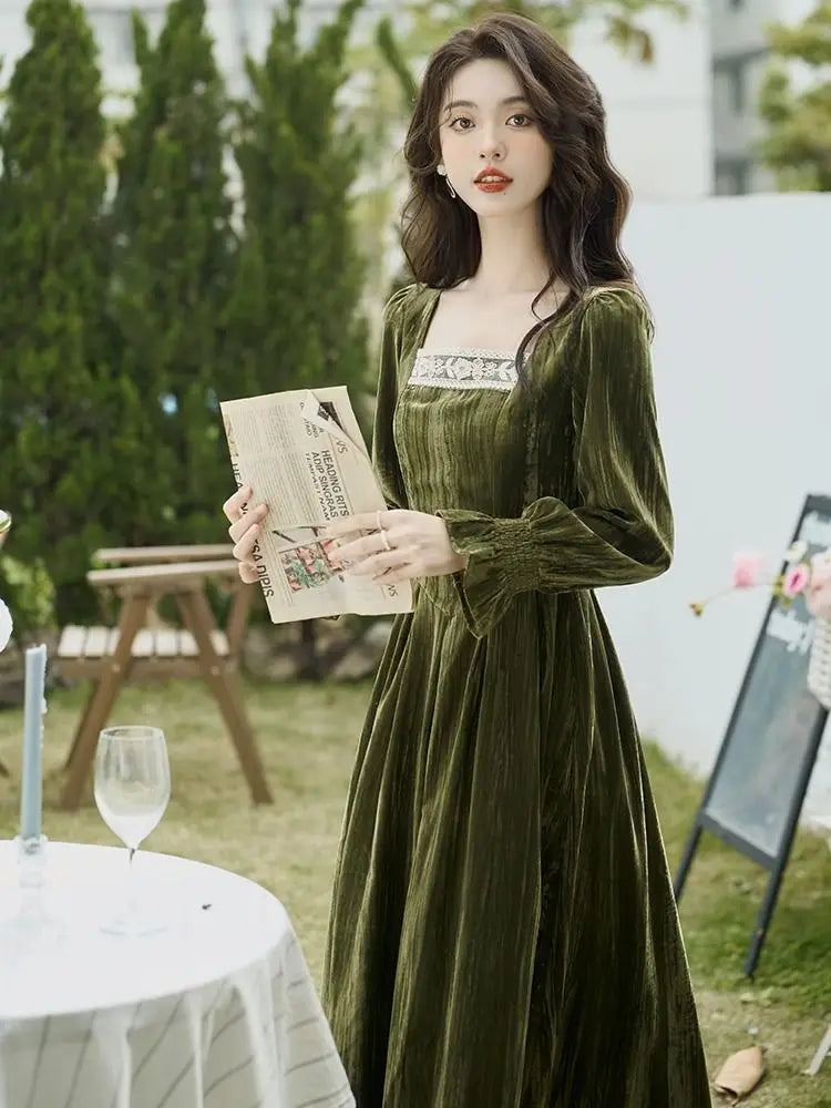 Sarah Ann - Renaissance Style Dress