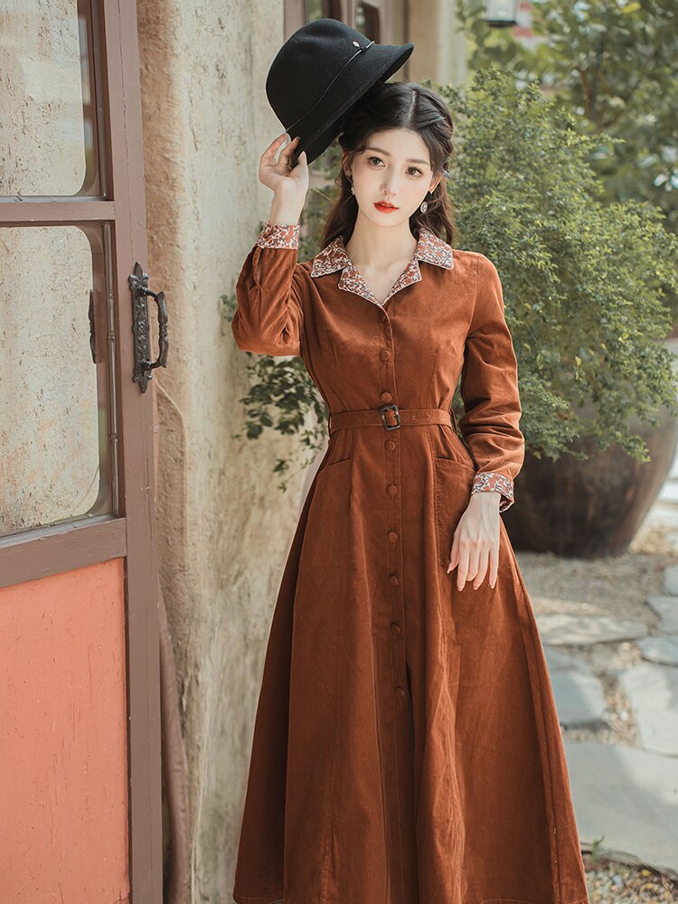 Della - Retro Turn Down Collar Overcoat Dress With Belt